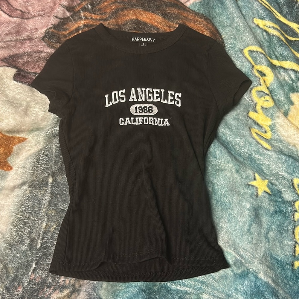 LOS ANGELES SHORT SLEEVE TIGHT FIT